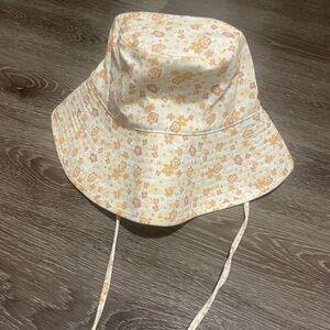 Lack of Color BUCKET HAT - Yellow flowers NWT
